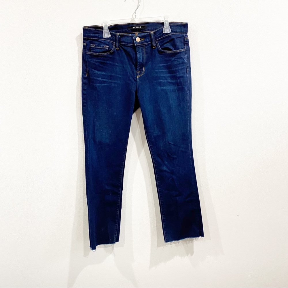 J Brand Ankle Cigarette Leg Ignite Wash W/ Raw Hem